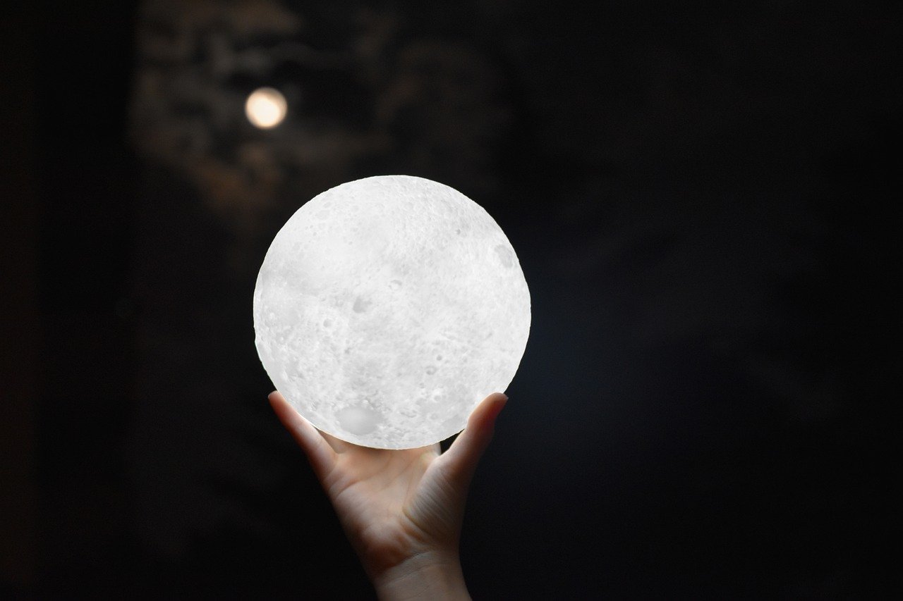 Do Dreams Have a Philosophical Meaning?